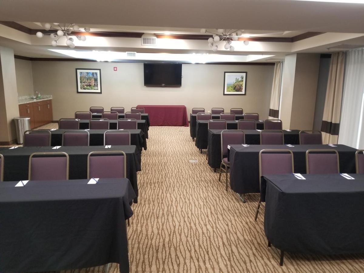 Comfort Suites Little Rock West Ngoại thất bức ảnh