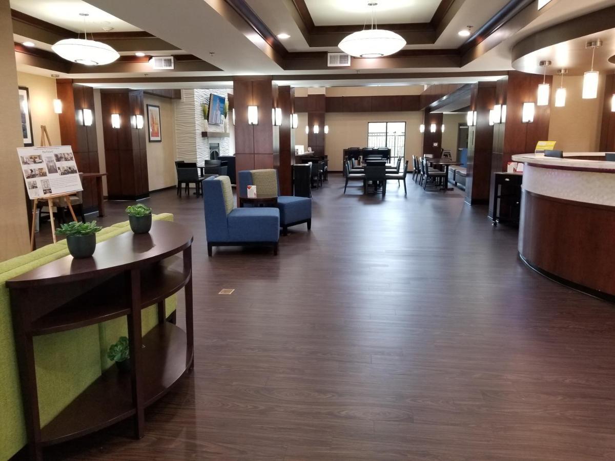 Comfort Suites Little Rock West Ngoại thất bức ảnh