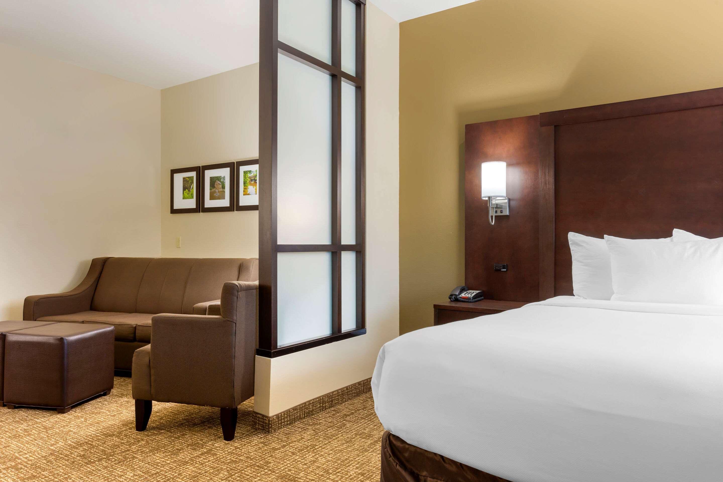 Comfort Suites Little Rock West Ngoại thất bức ảnh