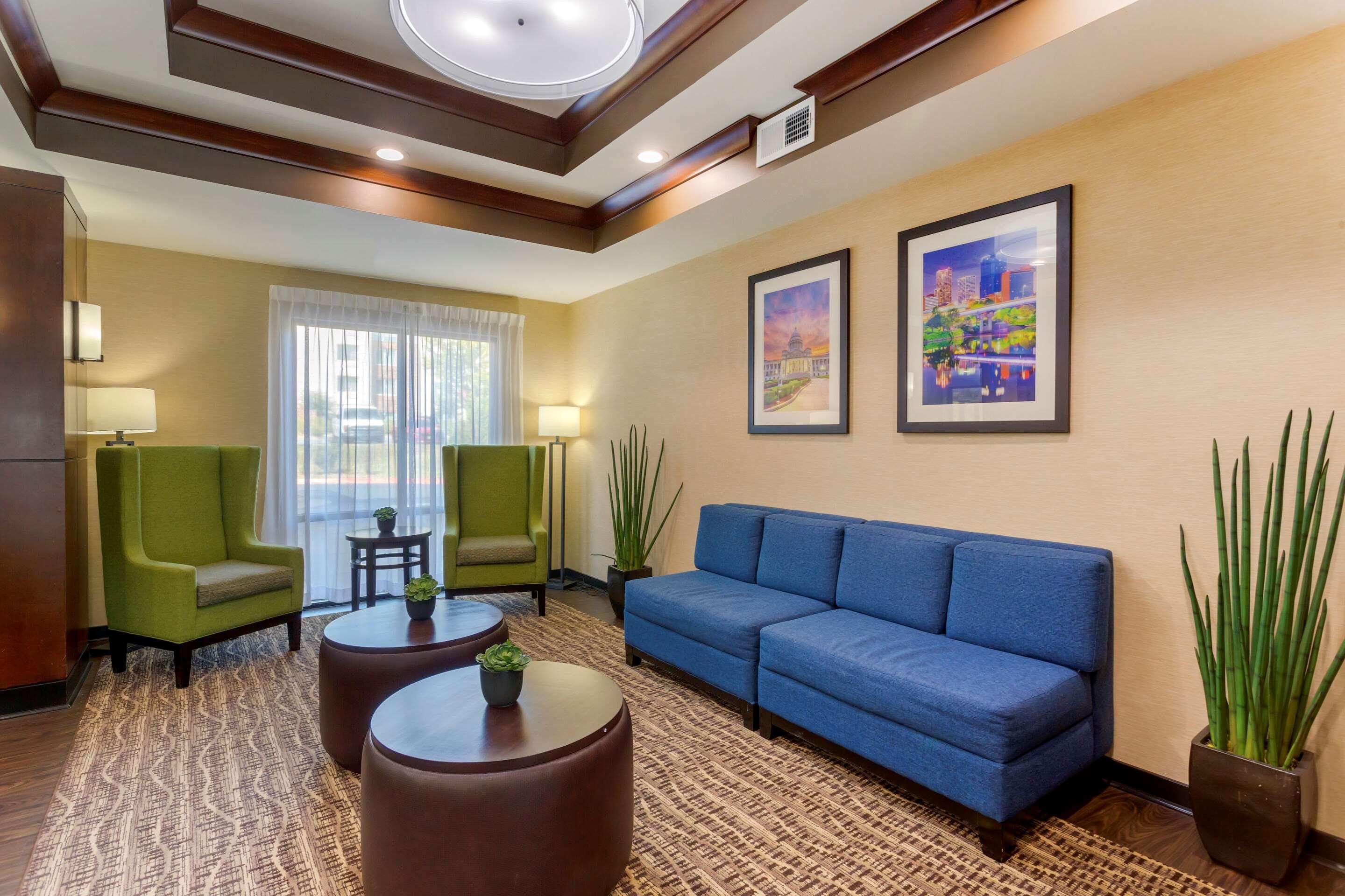 Comfort Suites Little Rock West Ngoại thất bức ảnh