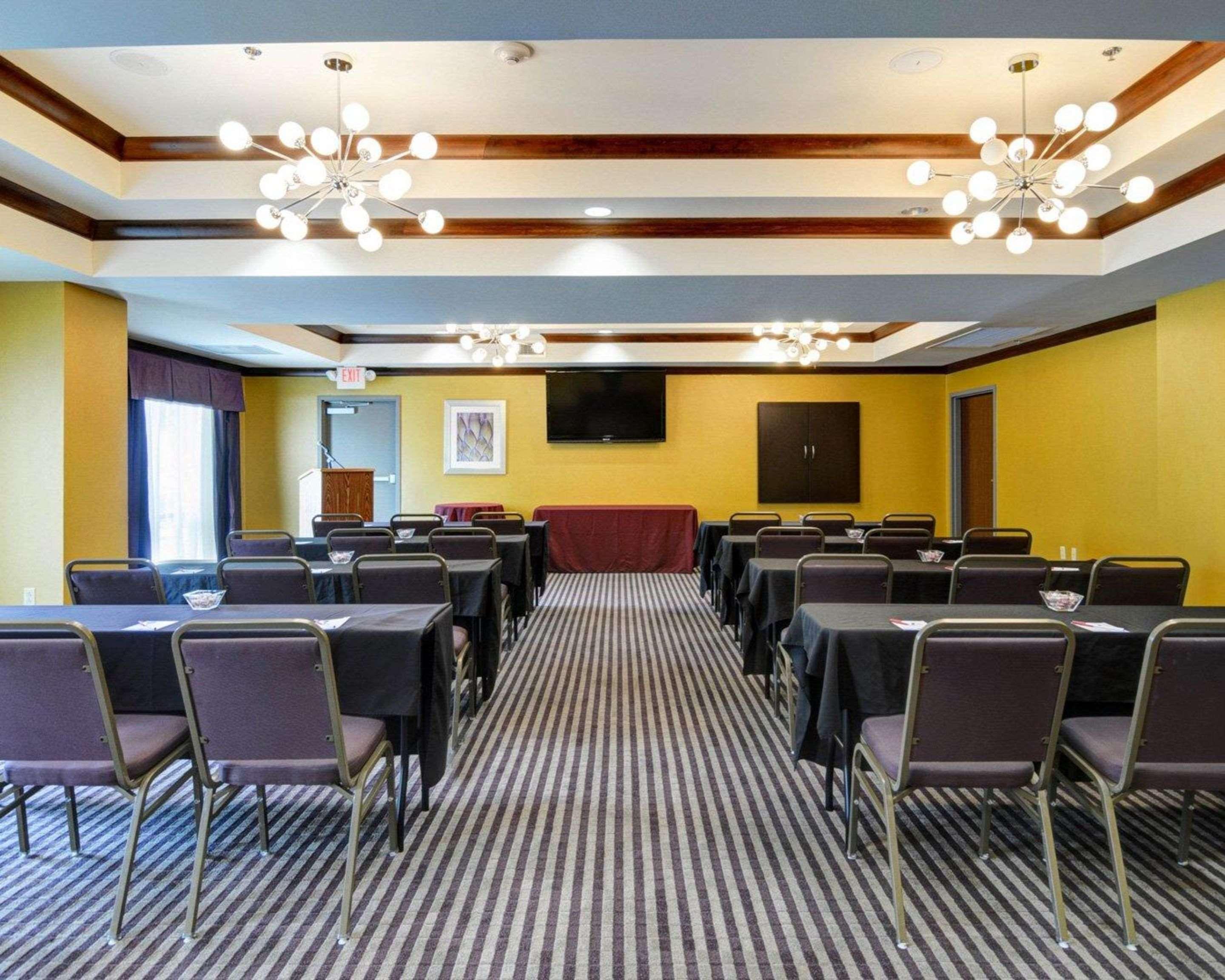 Comfort Suites Little Rock West Ngoại thất bức ảnh