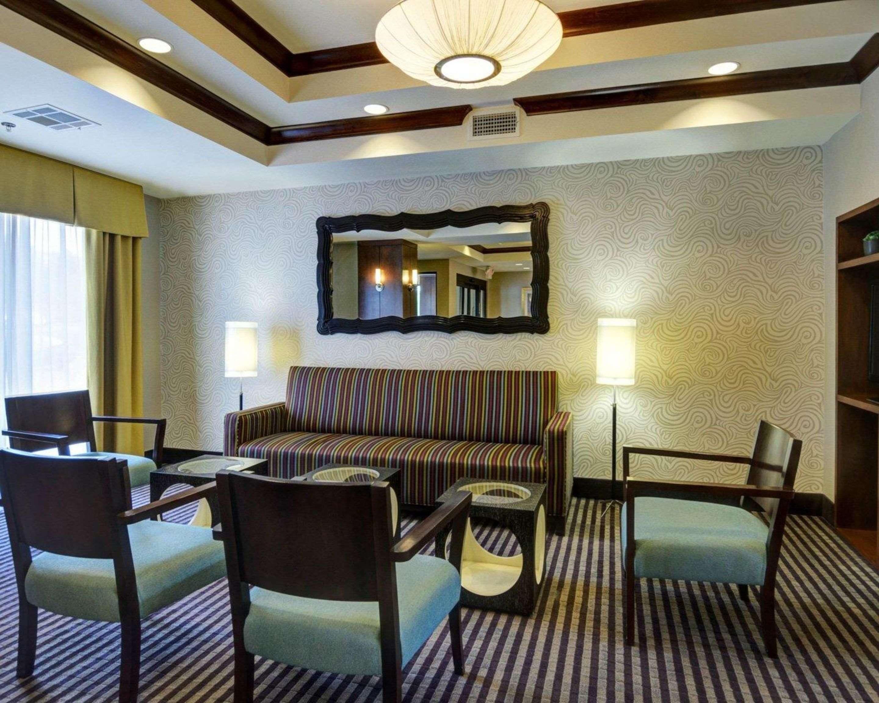 Comfort Suites Little Rock West Ngoại thất bức ảnh