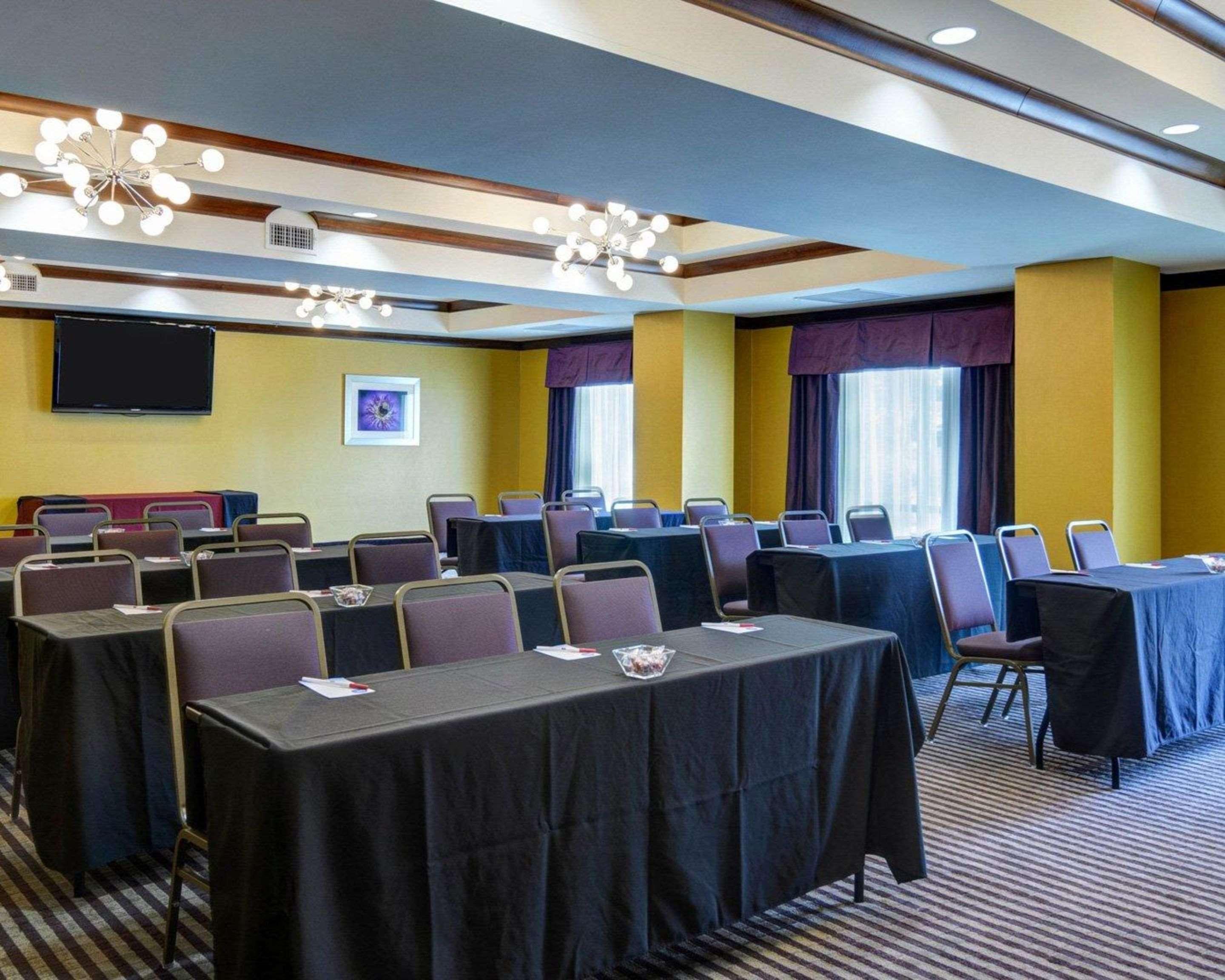 Comfort Suites Little Rock West Ngoại thất bức ảnh